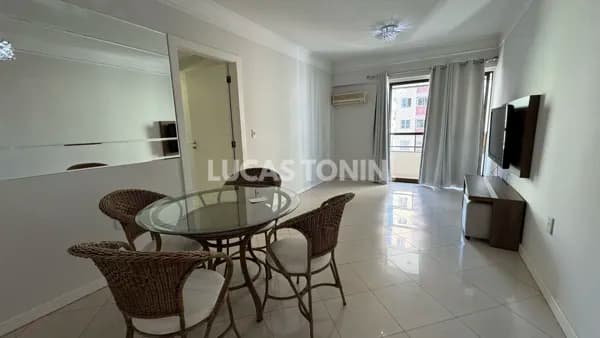 Apartamento no Hotel Costa Sul Centro com 2 Quartos sendo 1 Suíte 1 Vaga Semi Mobiliado Oportunidade