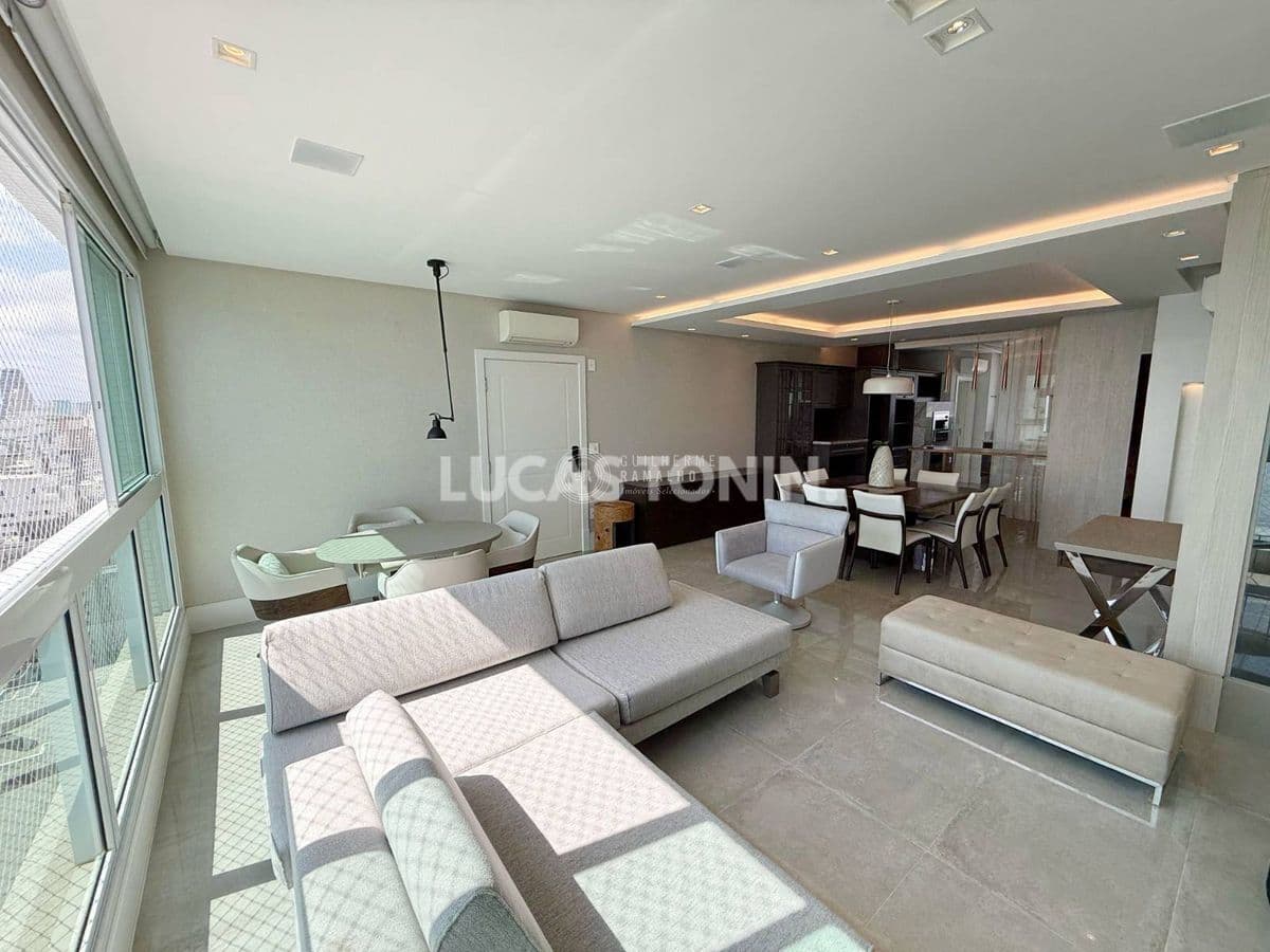 Apartamento Mobiliado 3 Suítes e 2 Vagas Le Portier Quadra Mar Balneário Camboriú