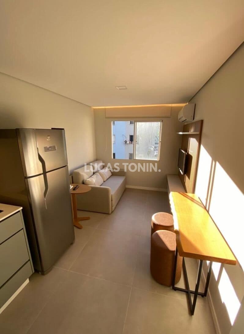 Apartamento Barra Norte Quadra Mar Balneário Camboriú com 1 Quarto e 1 Vaga Mobiliado