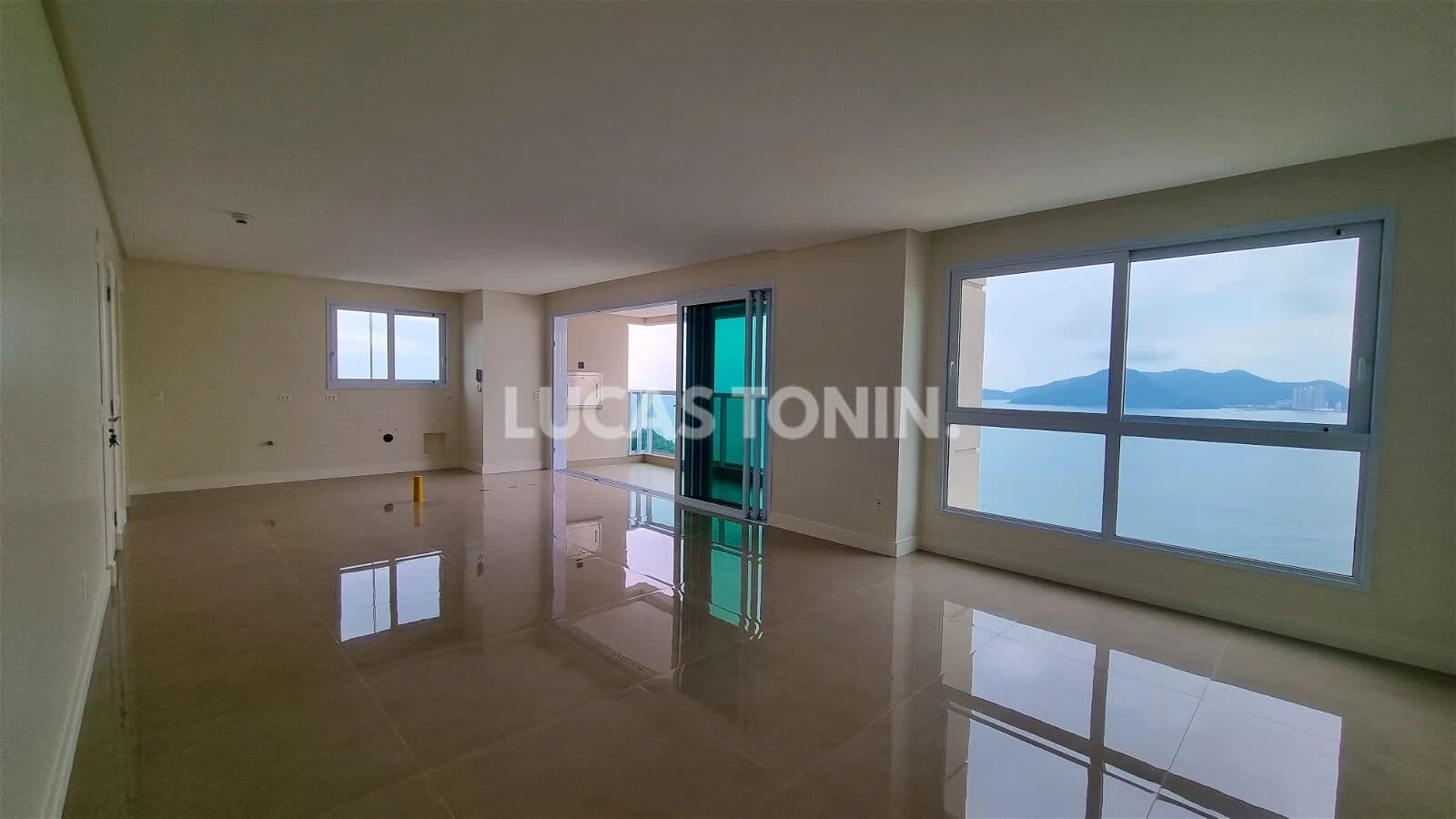 Apartamento Santé Boutique 4 Suítes 3 Vagas Barra Norte Vista Mar
