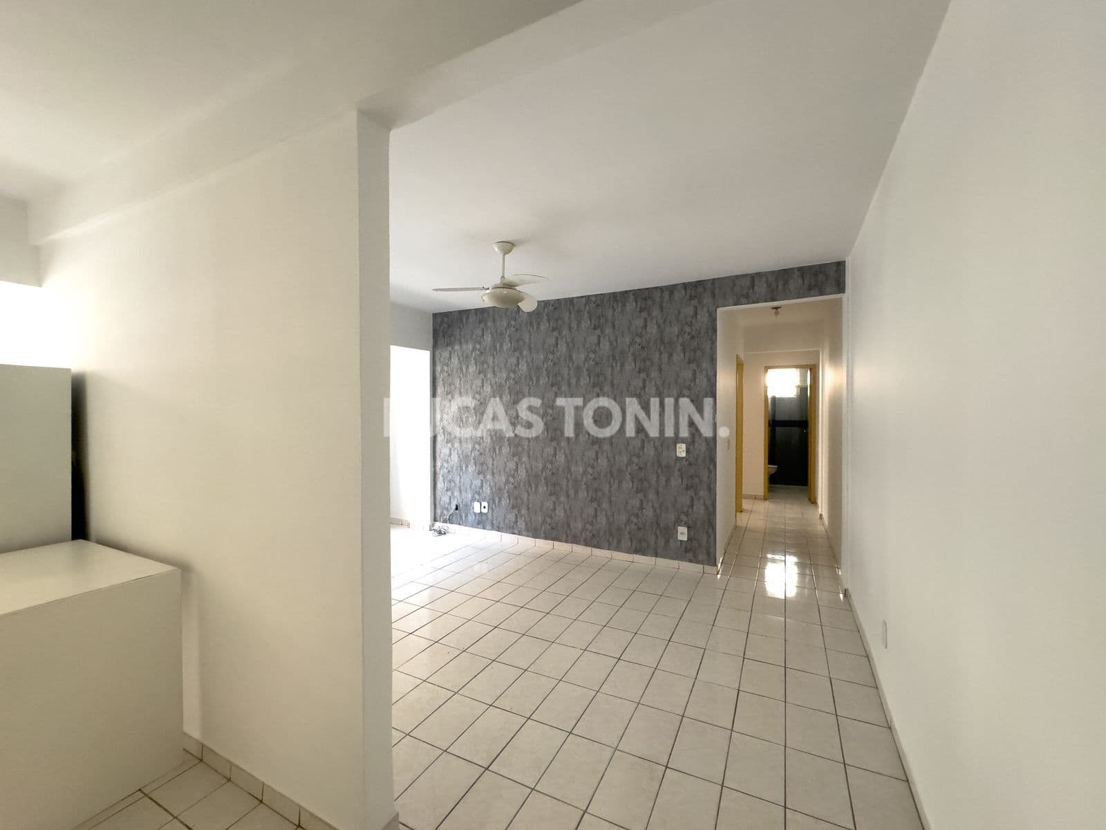 Apartamento 2 Quartos e 1 Vaga Edificio Amsterdan Aceita Parcelamento Próximo Mar Balneário Camboriú
