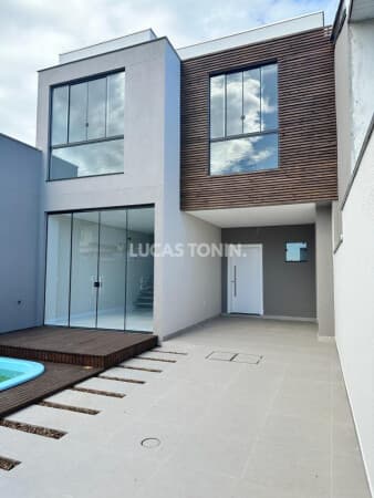 Casa Duplex 3 suítes 2 vagas Piscina Gourmet com Churrasqueira a Carvão Tabuleiro