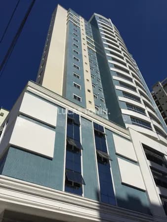 Apartamento Mobiliado no Terra e Mar com 3 Suítes Locação Anual 2 Vagas Centro de Balneário Camboriú