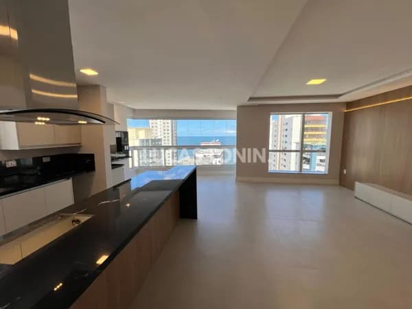 Apartamento Olimpia Quadra Mar Avenida Brasil com 4 Suítes 3 Vagas Andar Alto Balneário Camboriú