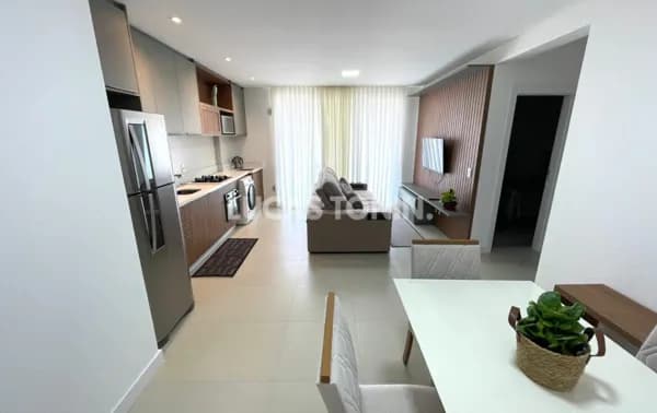 Apartamento 2 Quartos Sendo 1 Suítes Brava Hill Próximo Mar Praia Brava