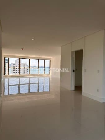 Apartamento Yachthouse 265m2 4 Suítes 3 Vagas Barra Sul Balneário Camboriú