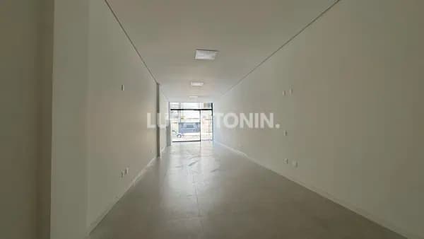 Sala Comercial no Centro Soho Village com 1 Banheiro Cozinha Oportunidade Balneário Camboriú
