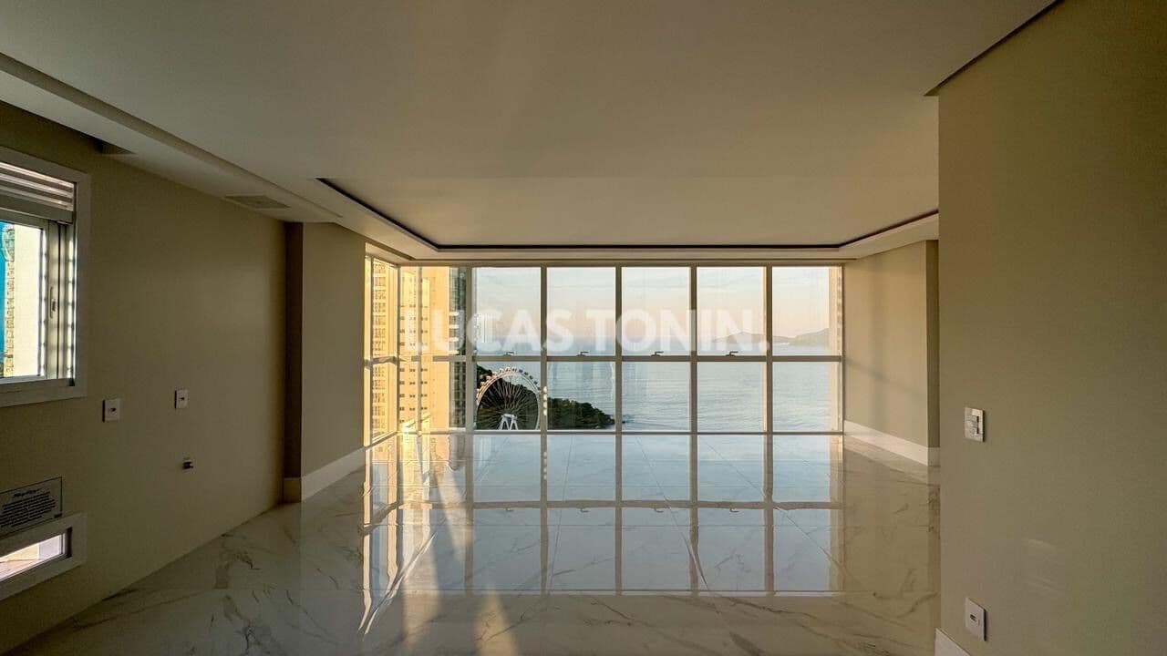 Apartamento 4 Suítes 3 Vagas Skyline Tower Quadra Mar Balneário Camboriú