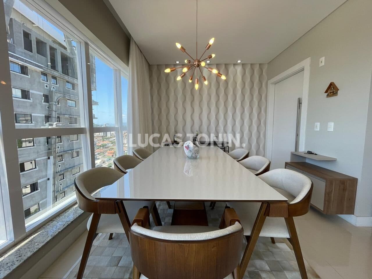 Apartamento Mobiliado 3 Suítes e 2 Vagas La Havre Palace Próximo Mar Porto Belo