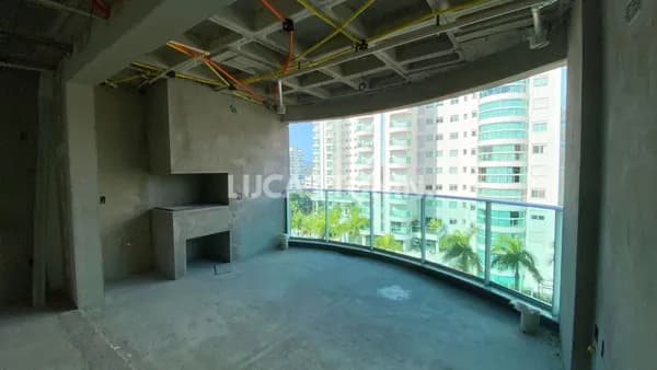 Apartamento 4 Suítes e 3 Vagas Reserva Figueira Quadra Mar Praia Brava Itajaí
