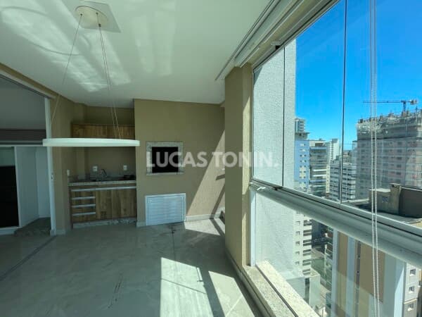 Apartamento Meia Praia Itapema Cannes Residence com 3 Suítes Mobiliada e 2 Vagas