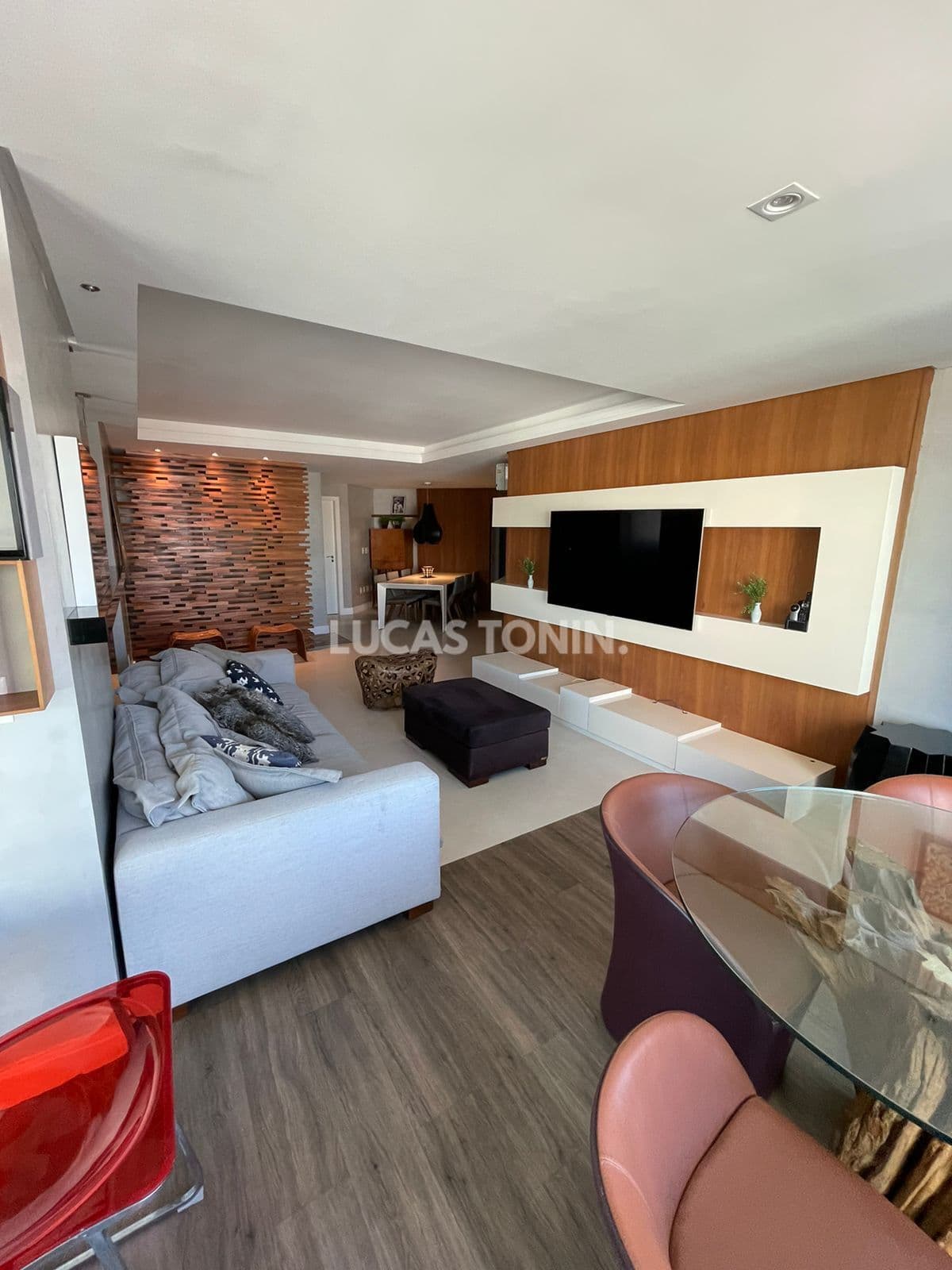 Apartamento 3 Suítes e 2 Vagas Torre d Napoli Quadra Mar Balneário Camboriú