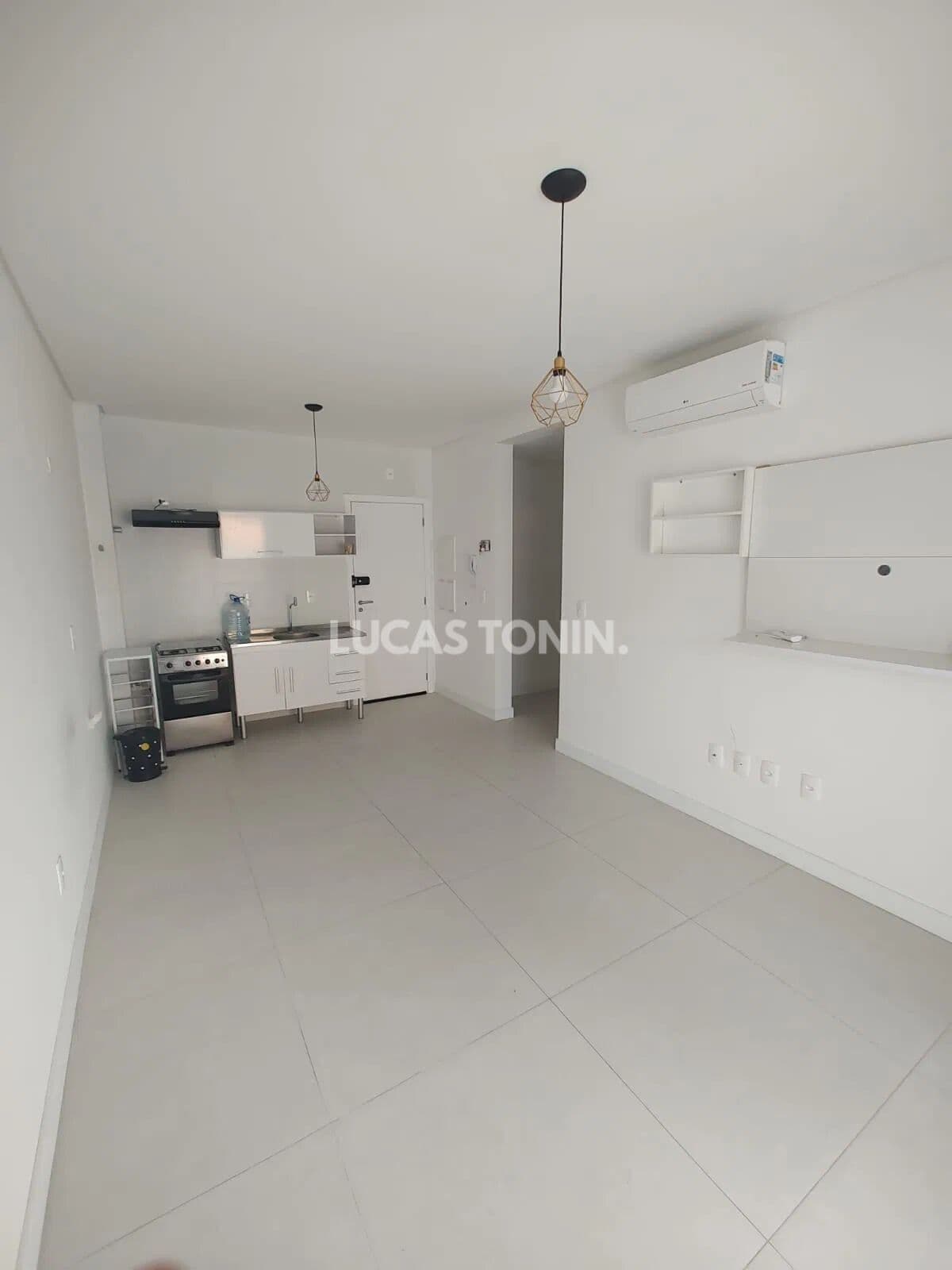 Apartamento Garden Diferenciado 1 Quarto e 2 Vagas Cinque Terre Camboriú