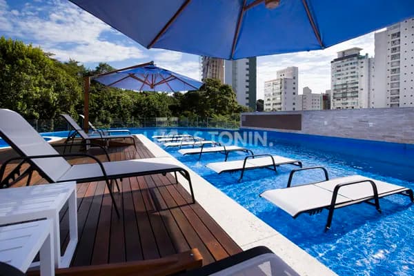 Apartamento Mobiliado 3 Suítes e 3 Vagas Alameda Jardins Quadra Mar Balneário Camboriú