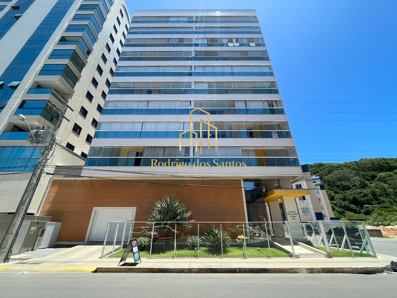 Apartamento Padrão para Venda em Mar Grosso Laguna-SC