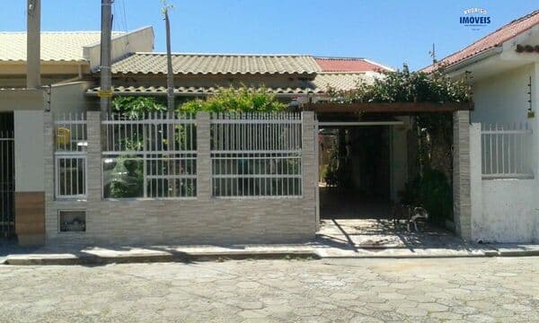 Casa Alvenaria para Venda em Magalhães Laguna-SC