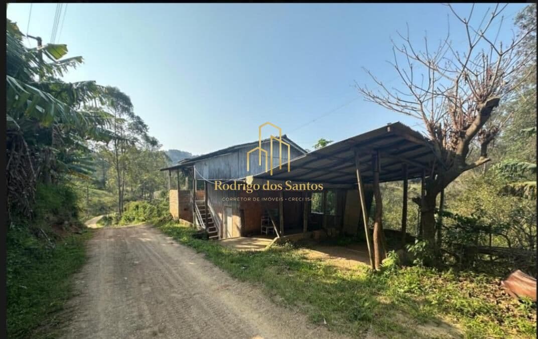 Terreno com Casa Mista