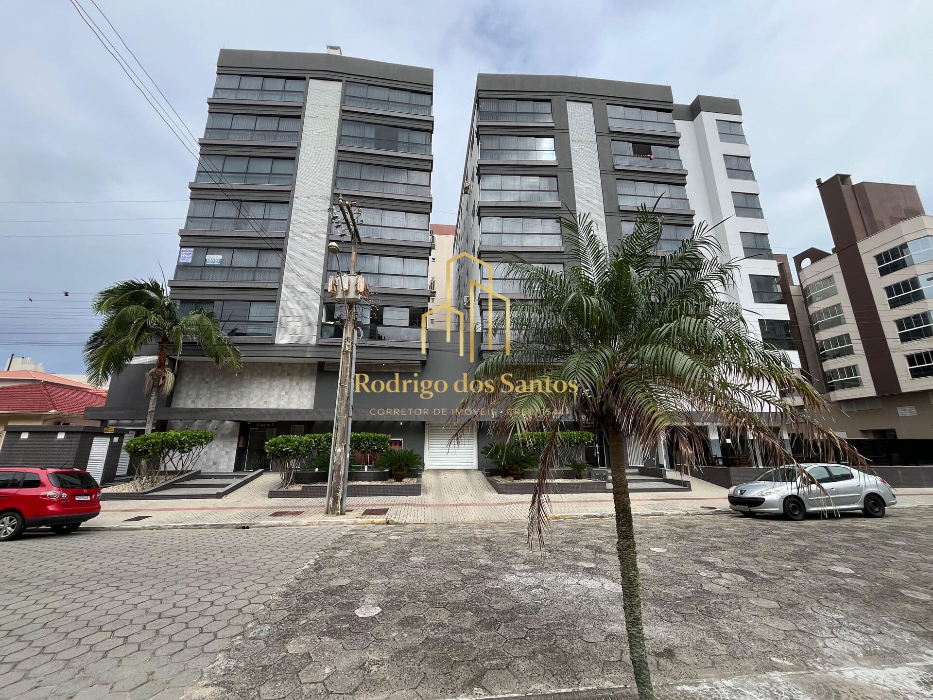 Apartamento Alto Padrão no Mar Grosso, Laguna/SC