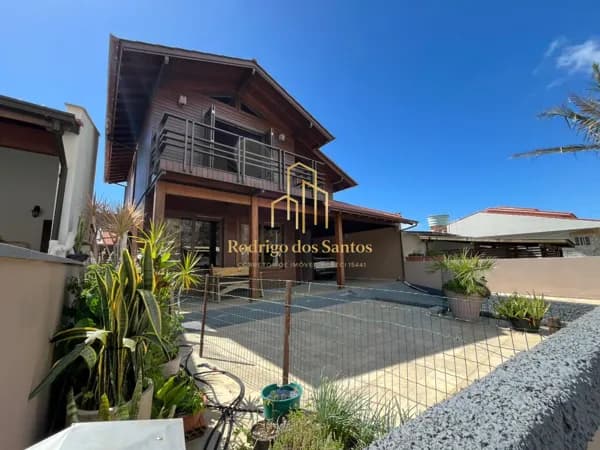 Casa em Laguna - Mar Grosso