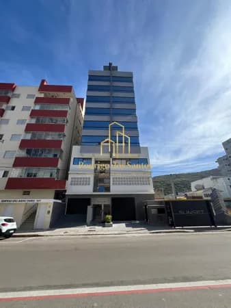 Apartamento em Laguna - Centro