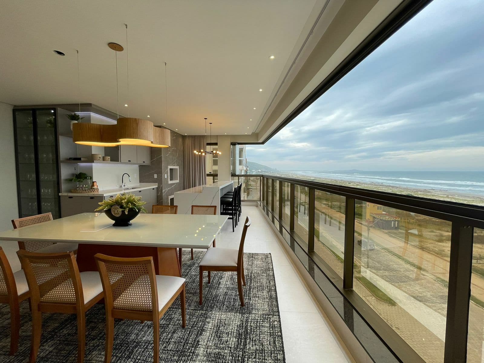 Apartamento Alto Padrão em Mar Grosso, Laguna/SC