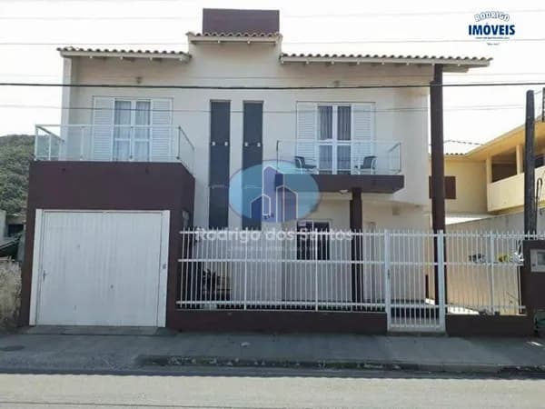 Casa Alvenaria para Venda em Magalhães Laguna-SC