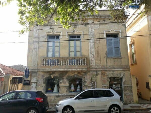 Sala comercial Nível de rua para Venda e Aluguel em Centro Laguna-SC