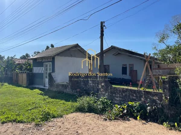 Casa em Laguna - Barbacena