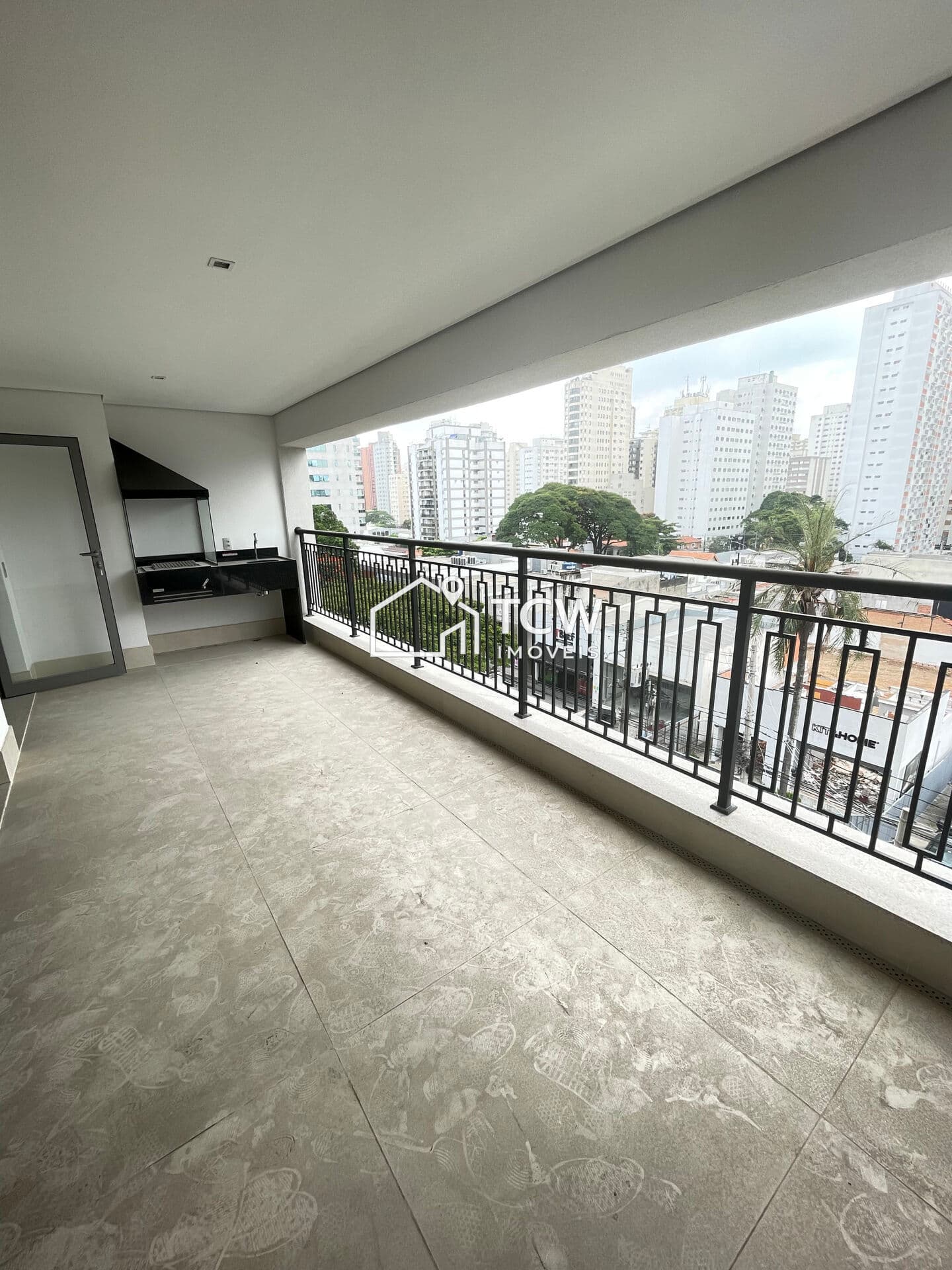 Apartamento à venda em Moema SP