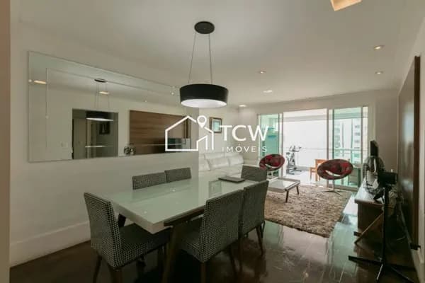 Apartamento 3 Suítes em Aclimação SP