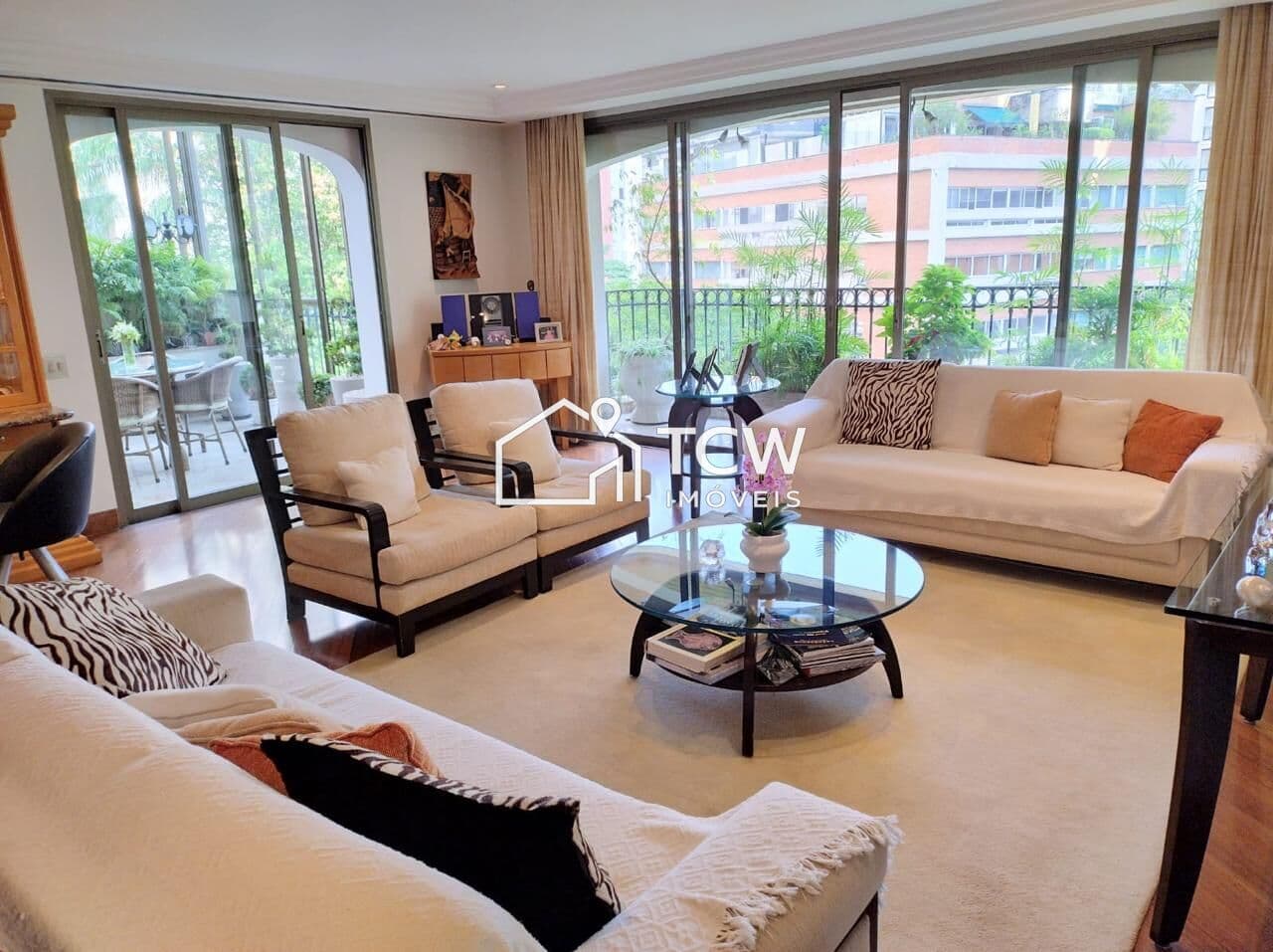 Apartamento em São Paulo - Jardim Paulista