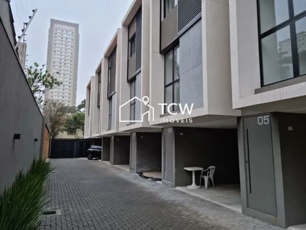 Casa de Vila em São Paulo - Cidade Monções