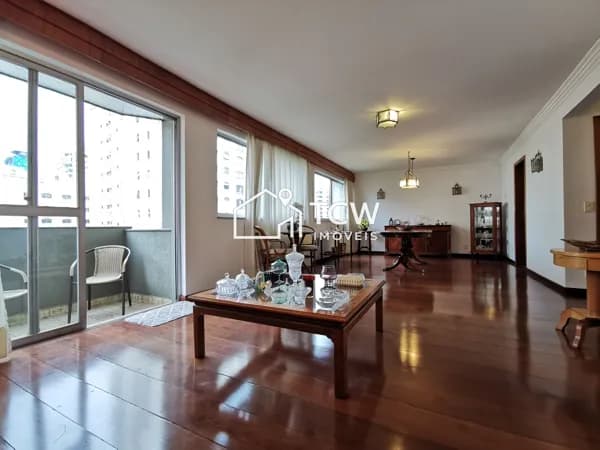 Apartamento 4 Quartos à venda em Moema