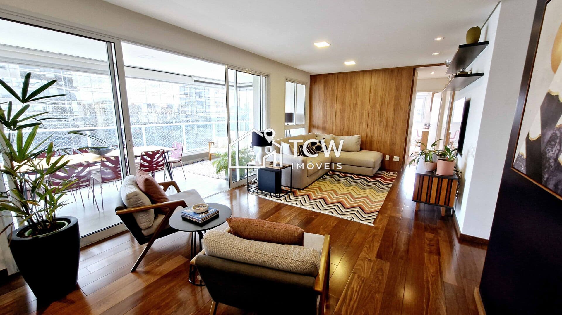 Apartamento 135m2 com 2 suítes