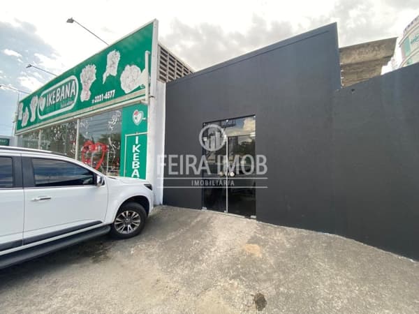Sala Comercial na Av. Maria Quitéria