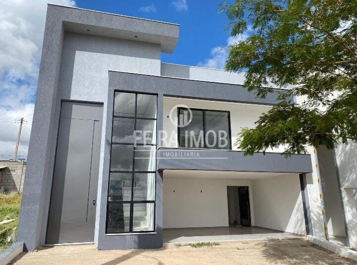 CASA EM CONDOMINIO 4/4 COM 3 SUITES