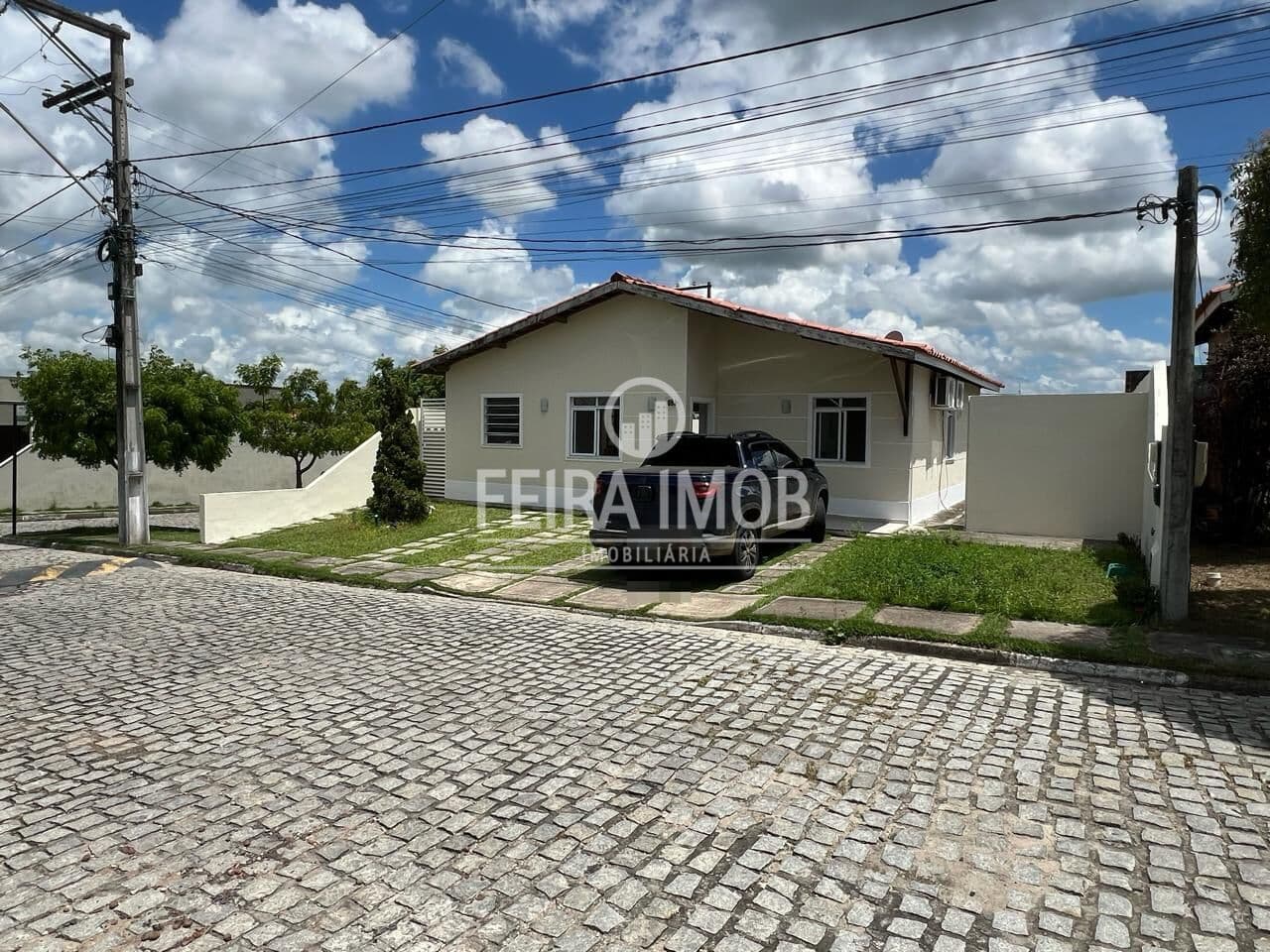 Casa de 3/4 com suíte no Condomínio Palm Garden