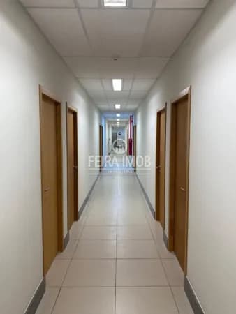SALAS NO 4° ANDAR NA AVENIDA GETULIO VARGAS