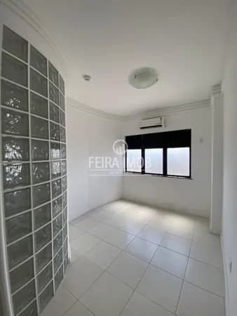 VENDO SALA EM EDIFICIO COMERCIAL NA AVENIDA GETULIO VARGAS