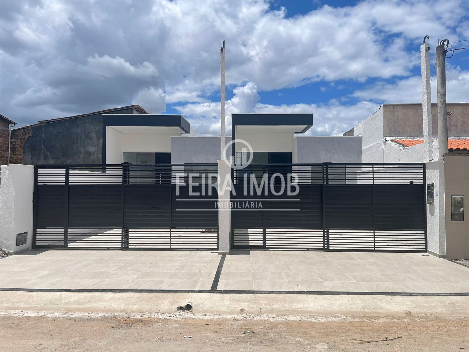 CASA DE ALTO PADRÃO NO PAPAGAIO