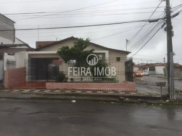 CASA A VENDA 3/4 NO BAIRRO TOMBA
