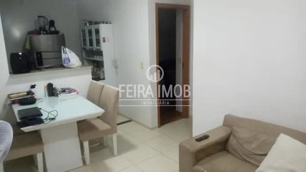 Apartamento Padrão 2/4 em condominio no SIM