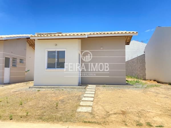 Casa com condomínio 2/4 no Sim no Reserva Paraty