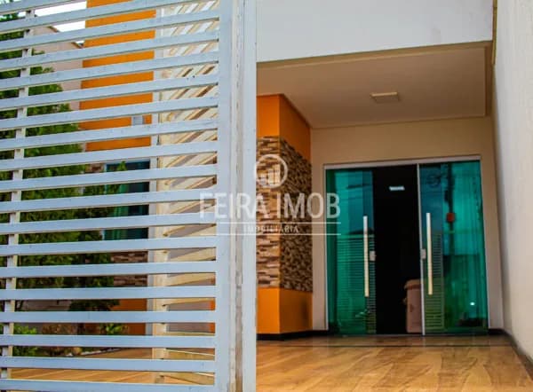 CASA MOBILIADA PROXIMO AO SHOPPING