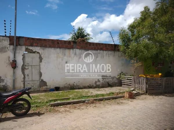 Terreno plano e murado proximo a Presidente Dultra