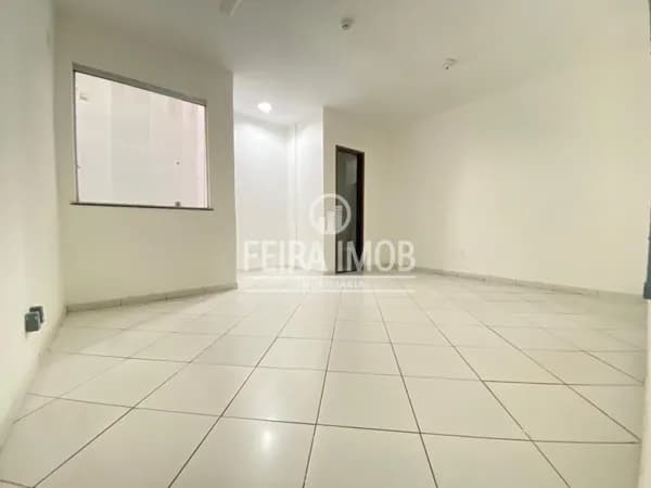 Sala comercial no centro de Feira de Santana