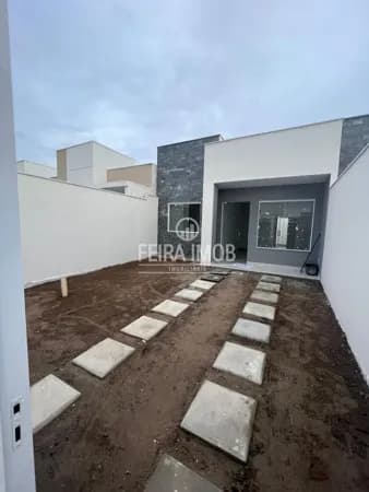 CASA 2/4 A VENDA NO BAIRRO CAMPO LIMPO