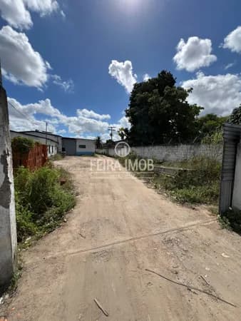 Galpão no Cis em localização privilegiado