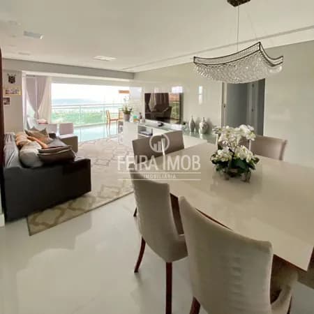 Apartamento Alto Padrão 4/4 com 3 Suites