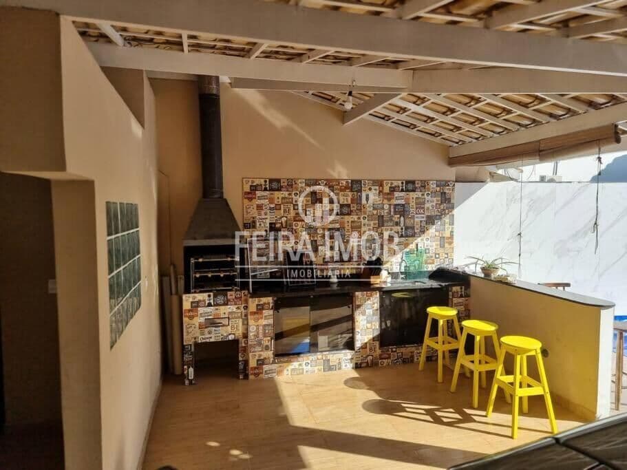 CASA DE TEMPORADA EM LAURO DE FREITAS